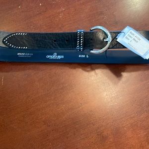 Black leather belt size Large. Silver accents